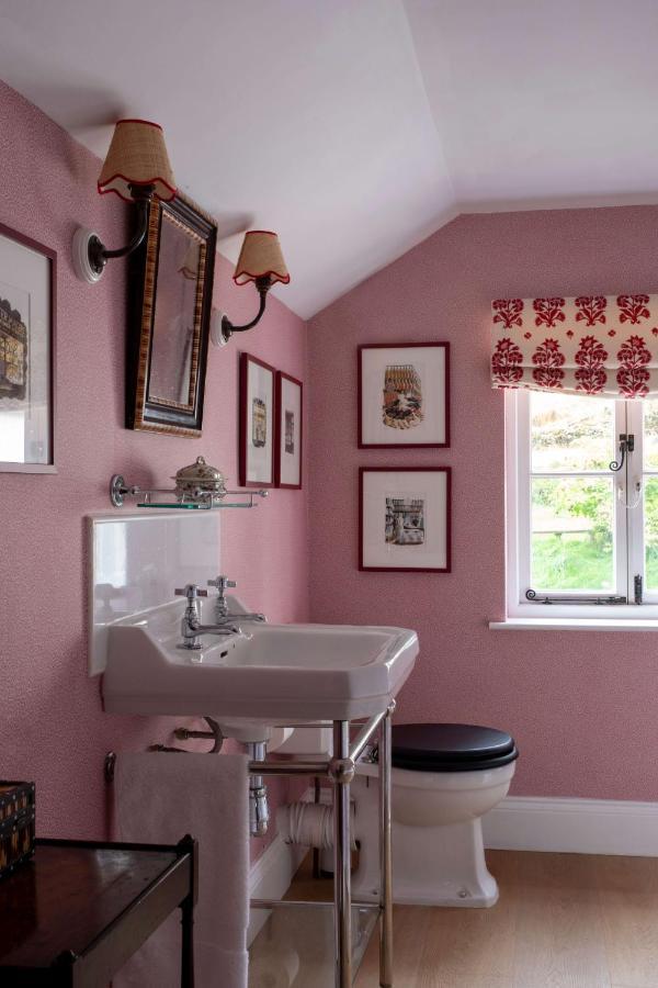 Bert's - Your Idyllic Derbyshire Retreat